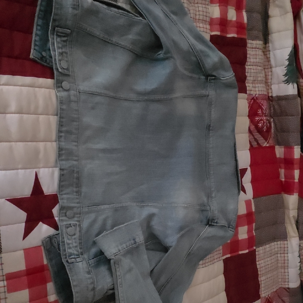 Levi's Light Gray Denim Jacket - image 8